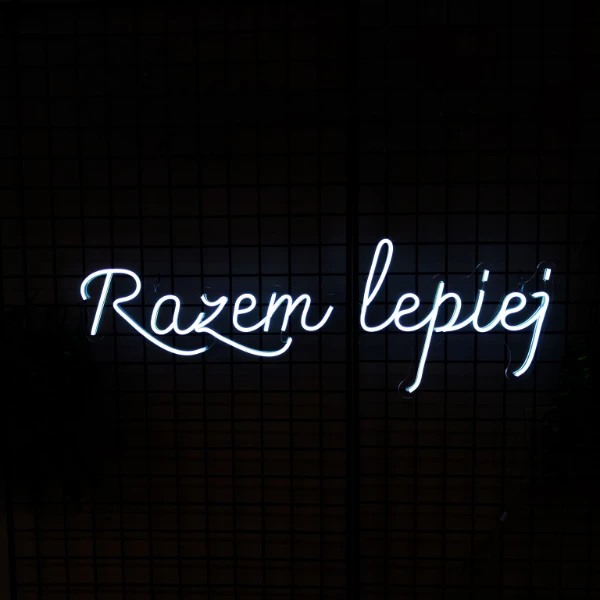 Neon Razem Lepiej – dekoracja LED na wesele